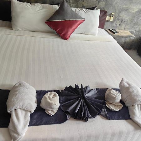 Keeree Loft Resort Thong Pha Phum Exteriér fotografie