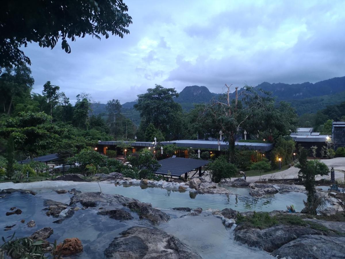 Keeree Loft Resort Thong Pha Phum Exteriér fotografie