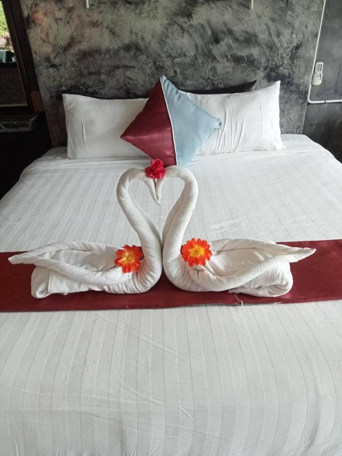 Keeree Loft Resort Thong Pha Phum Exteriér fotografie