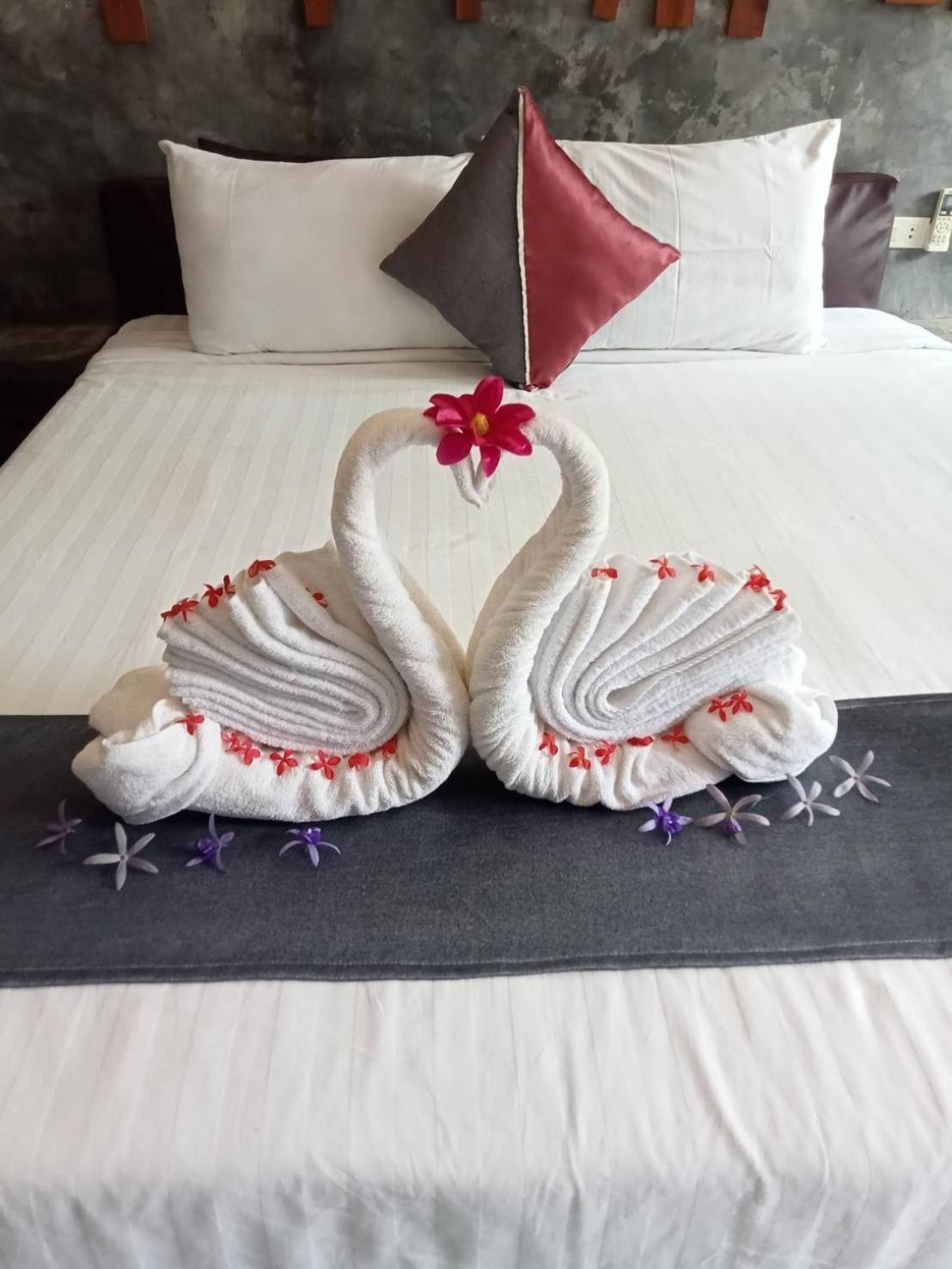 Keeree Loft Resort Thong Pha Phum Exteriér fotografie