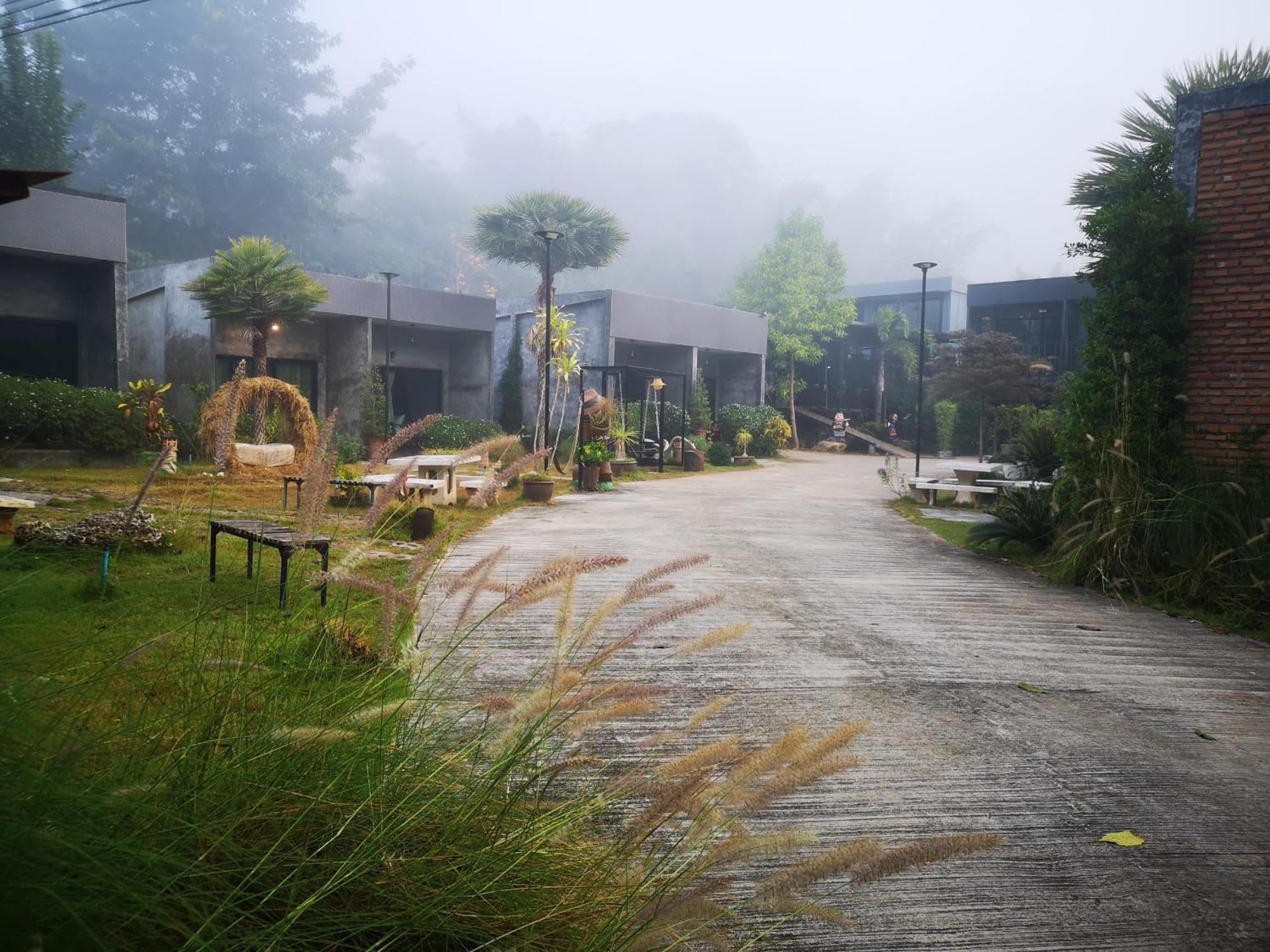Keeree Loft Resort Thong Pha Phum Exteriér fotografie