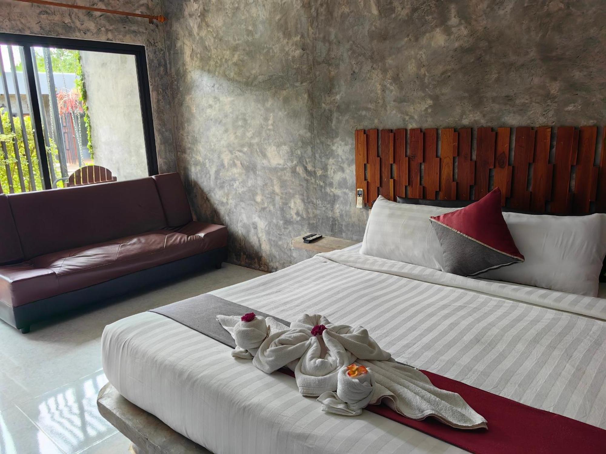 Keeree Loft Resort Thong Pha Phum Exteriér fotografie
