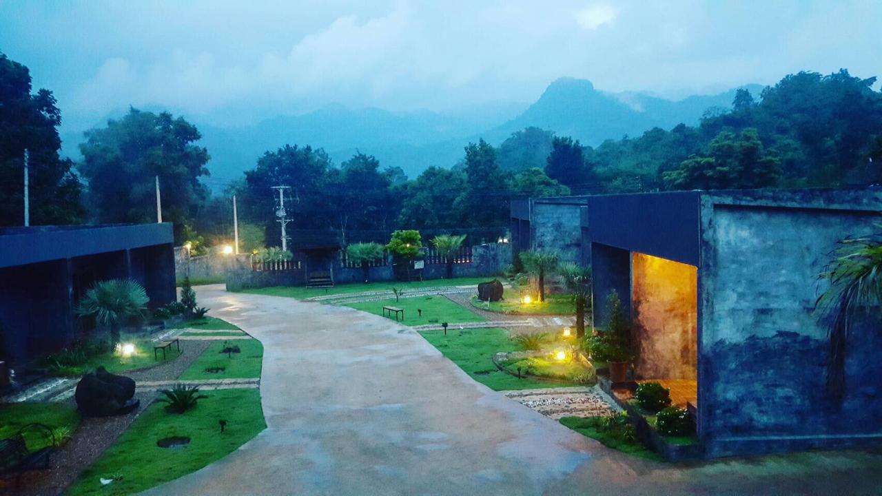 Keeree Loft Resort Thong Pha Phum Exteriér fotografie